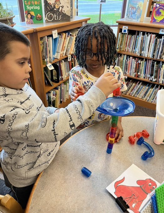 Pictured: Students at Lincoln School